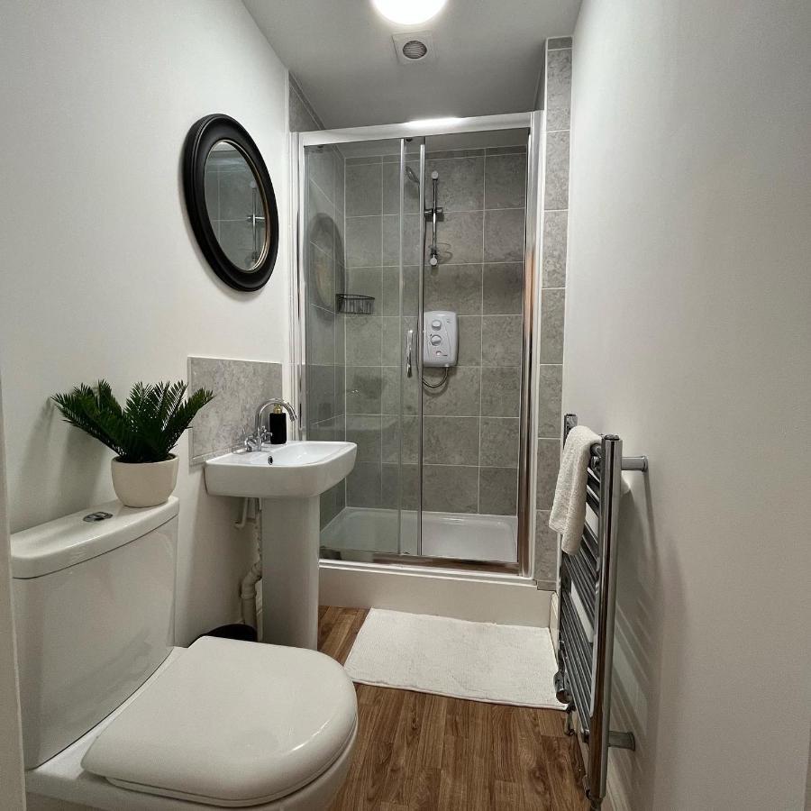 Modern Apartment In Central לינקולן מראה חיצוני תמונה